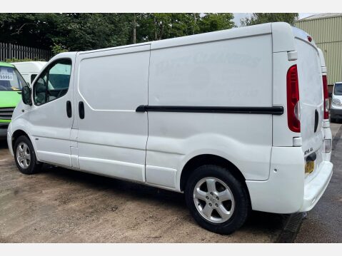 Vauxhall Vivaro 2.0 2900 CDTi Sportive FWD L3 4dr 13