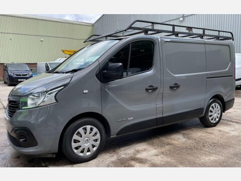 Renault Trafic 1.6 dCi ENERGY 27 Business+ SWB Standard Roof Euro 5 (s/s) 5dr 17