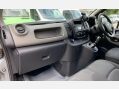 Renault Trafic 1.6 dCi ENERGY 27 Business+ SWB Standard Roof Euro 5 (s/s) 5dr 33
