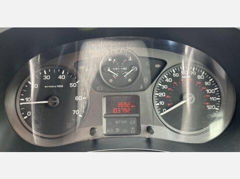 Citroen Berlingo 1.6 HDi 625 LX L1 5dr 27
