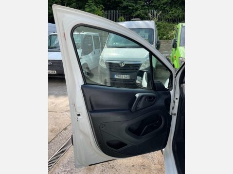 Peugeot Partner 1.6 HDi 850 S L1 4dr 32