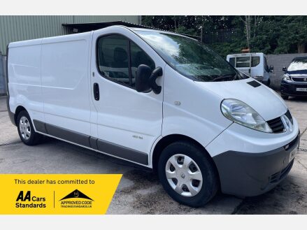 Renault Trafic 2.0 dCi LL29 L3 H1 4dr