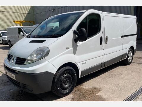 Renault Trafic 2.0 dCi LL29 L3 H1 4dr 15