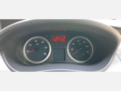 Renault Trafic 2.0 dCi LL29 L3 H1 4dr 27