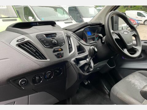 Ford Transit Custom 2.0 TDCi 310 L1 H1 5dr 39
