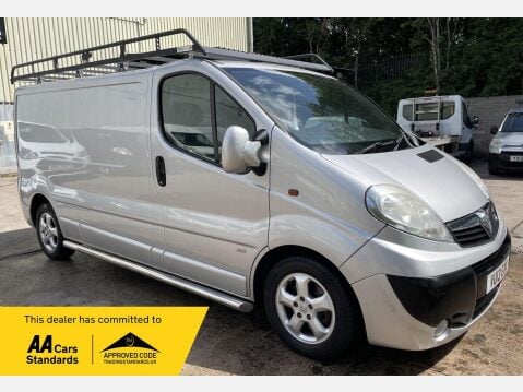 Vauxhall Vivaro 2.0 2900 CDTi Sportive FWD L3 4dr 1