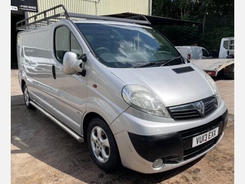 Vauxhall Vivaro 2.0 2900 CDTi Sportive FWD L3 4dr 3