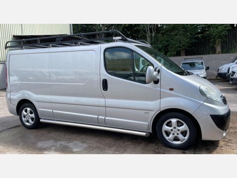 Vauxhall Vivaro 2.0 2900 CDTi Sportive FWD L3 4dr 5