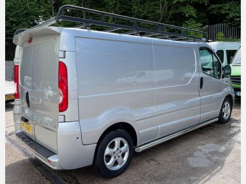 Vauxhall Vivaro 2.0 2900 CDTi Sportive FWD L3 4dr 8