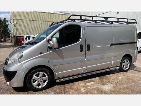 Vauxhall Vivaro 2.0 2900 CDTi Sportive FWD L3 4dr 14