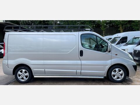 Vauxhall Vivaro 2.0 2900 CDTi Sportive FWD L3 4dr 6