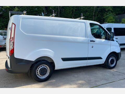 Ford Transit Custom 2.0 TDCi 290 L1 H1 5dr 8