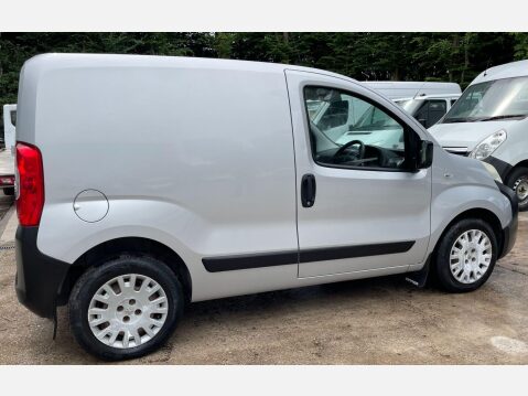 Peugeot Bipper 1.3 HDi Professional FWD L1 H1 3dr 8