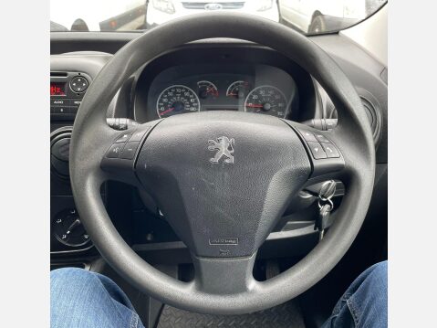 Peugeot Bipper 1.3 HDi Professional FWD L1 H1 3dr 27