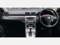 Volkswagen Passat 2.0 TDI SE DSG Euro 4 4dr 24