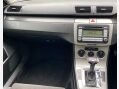 Volkswagen Passat 2.0 TDI SE DSG Euro 4 4dr 31
