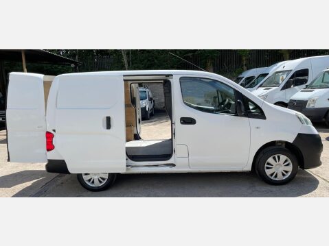 Nissan NV200 1.5 dCi Acenta SWB Euro 5 6dr 8
