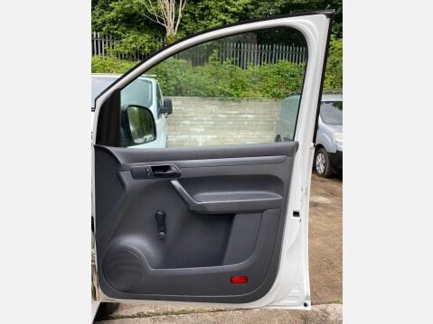 Volkswagen Caddy 1.6 TDI C20 L1 H1 5dr 24