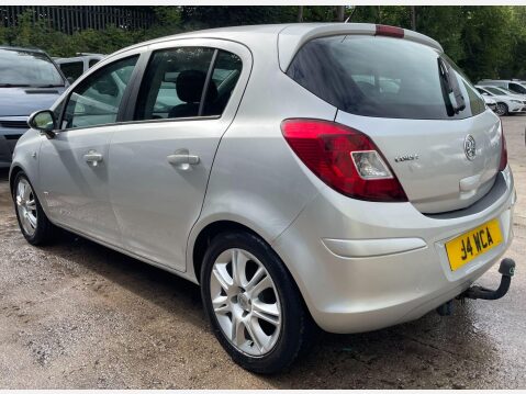 Vauxhall Corsa 1.2i 16v Design 5dr (a/c) 15