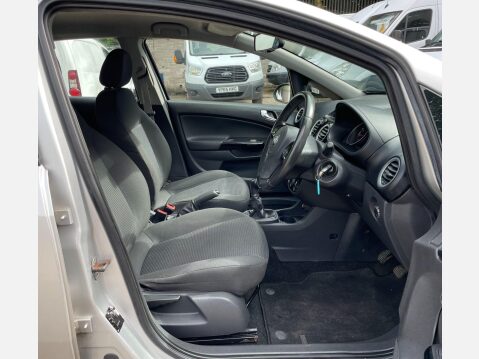 Vauxhall Corsa 1.2i 16v Design 5dr (a/c) 26