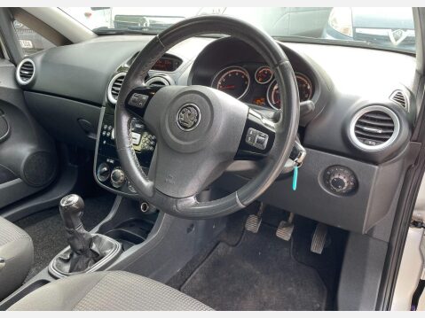 Vauxhall Corsa 1.2i 16v Design 5dr (a/c) 28