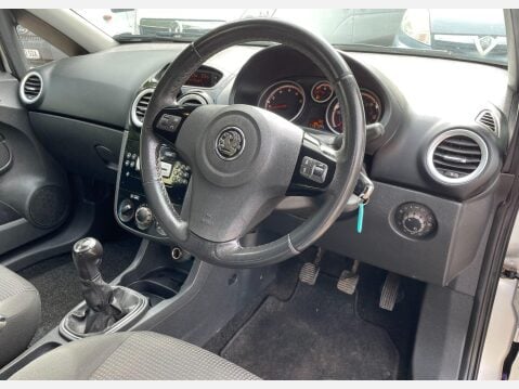 Vauxhall Corsa 1.2i 16v Design 5dr (a/c) 28
