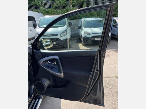 Toyota Rav4 2.2 D-4D XT-R 4WD 5dr 24