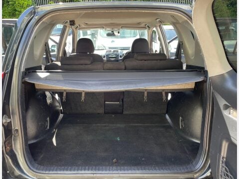 Toyota Rav4 2.2 D-4D XT-R 4WD 5dr 14