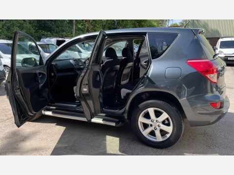 Toyota Rav4 2.2 D-4D XT-R 4WD 5dr 17