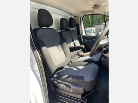 Vauxhall Vivaro 1.6 CDTi 2900 L2 H1 Euro 5 5dr 24