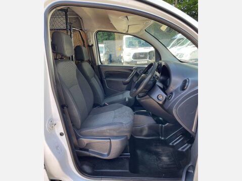 Mercedes-Benz Citan 1.5 109 CDI BlueEfficiency L2 Euro 5 (s/s) 5dr 23