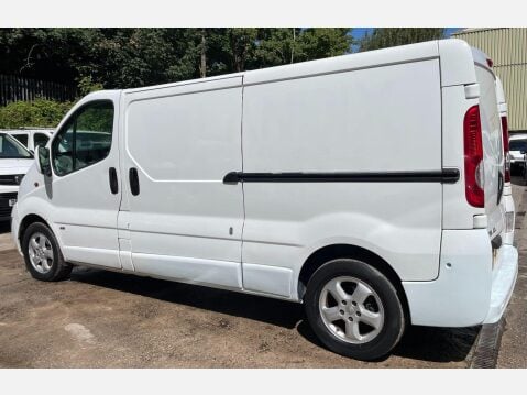 Vauxhall Vivaro 2.0 2900 CDTi Sportive FWD L3 4dr 14