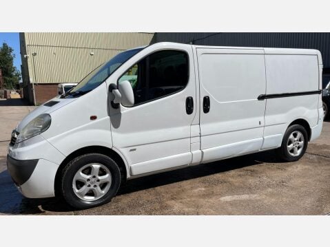 Vauxhall Vivaro 2.0 2900 CDTi Sportive FWD L3 4dr 18