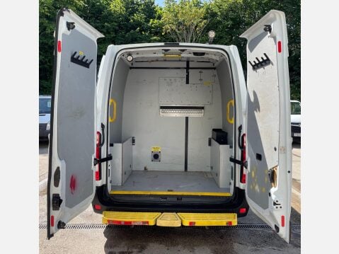 Vauxhall Movano 2.3 CDTi 3500 FWD L2 H2 Euro 6 5dr 11
