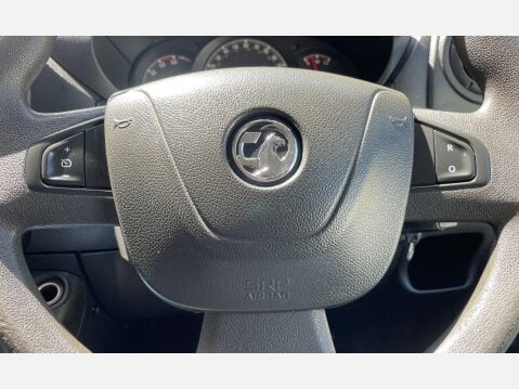 Vauxhall Movano 2.3 CDTi 3500 FWD L2 H2 Euro 6 5dr 33