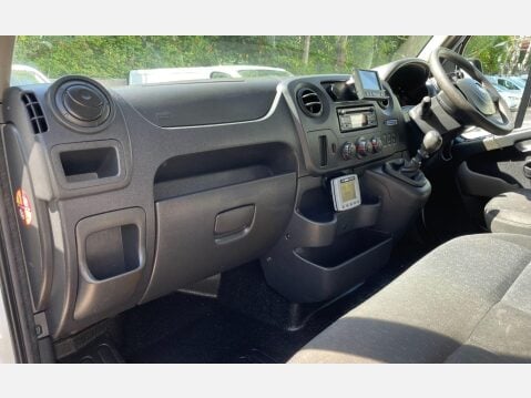 Vauxhall Movano 2.3 CDTi 3500 FWD L2 H2 Euro 6 5dr 44