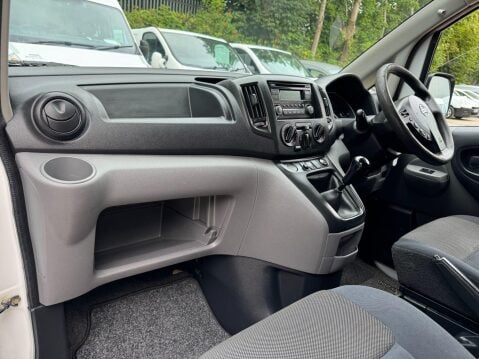 Nissan NV200 1.5 dCi Acenta SWB Euro 6 6dr 21