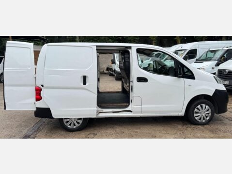 Nissan NV200 1.5 dCi Acenta SWB Euro 6 6dr 24