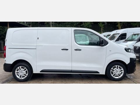 Vauxhall Vivaro 1.5 Turbo D 2900 Dynamic L1 H1 Euro 6 (s/s) 6dr 7