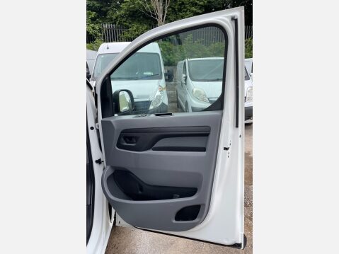 Vauxhall Vivaro 1.5 Turbo D 2900 Dynamic L1 H1 Euro 6 (s/s) 6dr 22