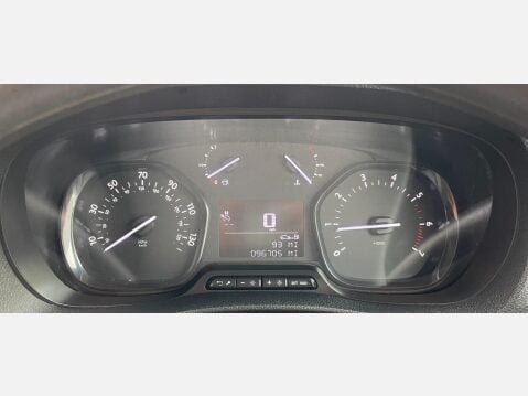 Vauxhall Vivaro 1.5 Turbo D 2900 Dynamic L1 H1 Euro 6 (s/s) 6dr 29