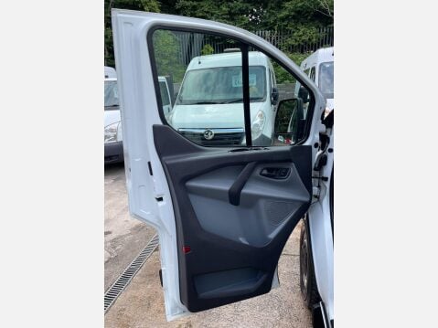 Ford Transit Custom 2.0 TDCi 290 L1 H1 5dr 34