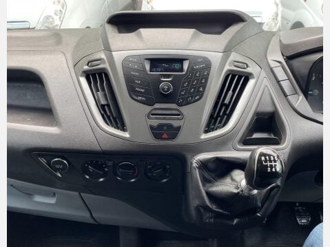 Ford Transit Custom 2.0 TDCi 290 L1 H1 5dr 31