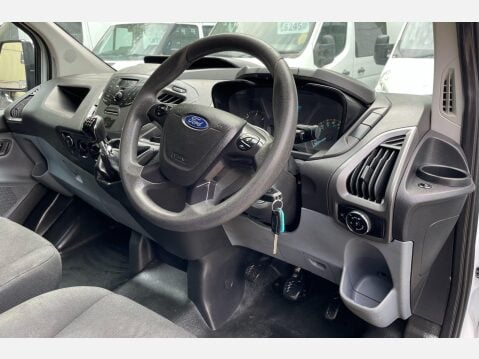 Ford Transit Custom 2.0 TDCi 290 L1 H1 5dr 25