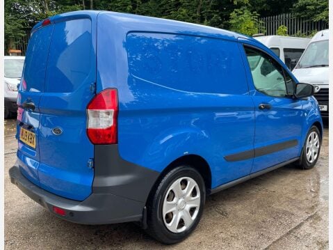 Ford Transit Courier 1.5 TDCi Trend L1 Euro 6 5dr 9