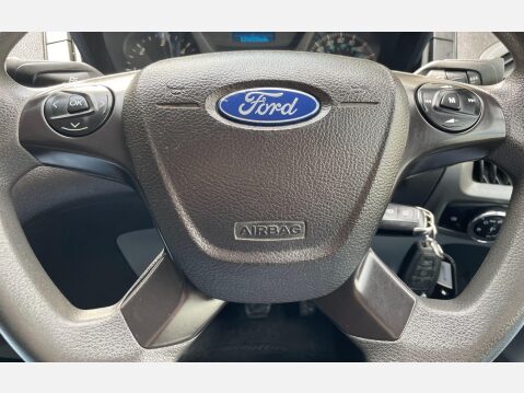 Ford Transit Custom 2.0 TDCi 290 L2 H1 5dr 28
