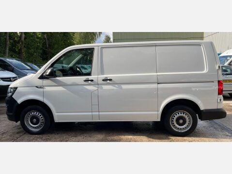Volkswagen Transporter 2.0 TDI T28 BlueMotion Tech Startline FWD SWB Euro 6 (s/s) 5dr 15