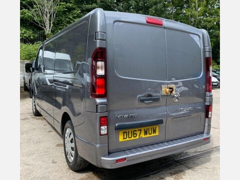 Vauxhall Vivaro 1.6 CDTi 2900 BiTurbo ecoTEC Sportive L2 H1 Euro 6 (s/s) 5dr 14