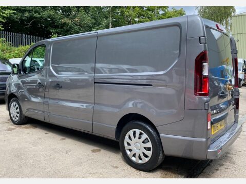 Vauxhall Vivaro 1.6 CDTi 2900 BiTurbo ecoTEC Sportive L2 H1 Euro 6 (s/s) 5dr 15