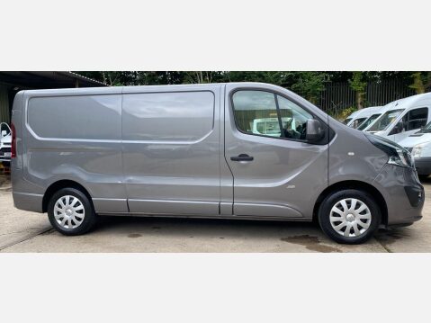 Vauxhall Vivaro 1.6 CDTi 2900 BiTurbo ecoTEC Sportive L2 H1 Euro 6 (s/s) 5dr 6
